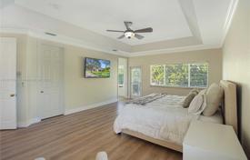 市内独栋房屋 – 美国，佛罗里达，Broward，Pembroke Pines. $999,000