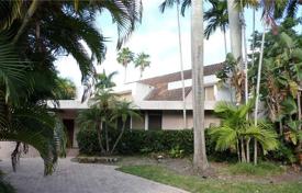 别墅 – 美国，佛罗里达，劳德代尔堡. $1,896,000