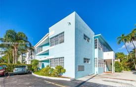 公寓大厦 – 美国，佛罗里达，迈阿密滩，Pine Tree Drive. $415,000