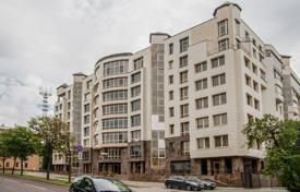 住宅 – 白俄罗斯，Minsk. $200,000