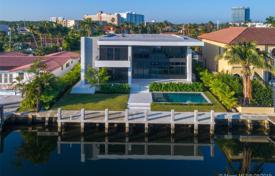 山庄 – 美国，佛罗里达，North Miami Beach. $3,995,000