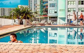 公寓大厦 – 美国，佛罗里达，迈阿密滩，West Avenue. $449,000