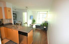 2-室的 住宅 Fort York Boulevard, 加拿大. C$740,000