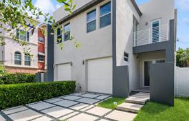 市内独栋房屋 – 美国，佛罗里达，劳德代尔堡. $850,000