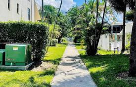 市内独栋房屋 – 美国，佛罗里达，阿文图拉. $395,000