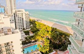 住宅 – 美国，佛罗里达，迈阿密滩. 1,390,000€