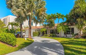 市内独栋房屋 – 美国，佛罗里达，Hallandale Beach. $2,850,000