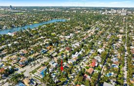 市内独栋房屋 – 美国，佛罗里达，好莱坞. $600,000