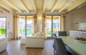 住宅 – 意大利，威尼托，Castelnuovo del Garda. 550,000€