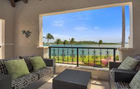 住宅 – 美国，佛罗里达，迈阿密滩，Fisher Island Drive. $2,150,000