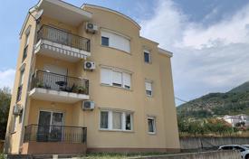 4-室的 住宅 101 m² 蒂瓦特（市）, 黑山. 218,000€