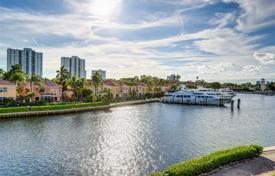 市内独栋房屋 – 美国，佛罗里达，阿文图拉. $1,370,000