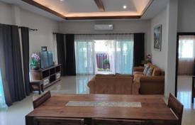 4-室的 山庄 480 m² 芭堤雅, 泰国. $327,000