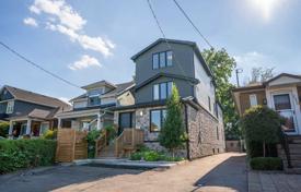 市内独栋房屋 – 加拿大，安大略，多伦多，George Street. C$2,094,000