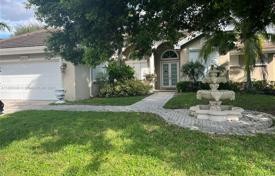 市内独栋房屋 – 美国，佛罗里达，劳德代尔堡. $2,199,000
