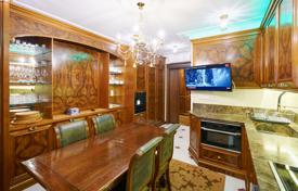 住宅 – 白俄罗斯，Minsk. $992,000