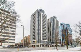 住宅 – 加拿大，安大略，多伦多，Yonge Street. C$762,000