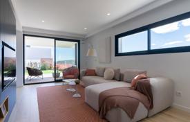 2-室的 空中别墅 351 m² 阿利坎特, 西班牙. 485,000€