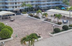 公寓大厦 – 美国，佛罗里达，Hallandale Beach. $339,000