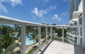 住宅 – 美国，佛罗里达，迈阿密滩. $7,999,000