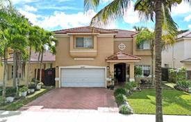 市内独栋房屋 – 美国，佛罗里达，迈阿密，West End. $780,000