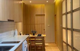 2-室的 公寓在共管公寓 Ratchathewi, 泰国. 278,000€