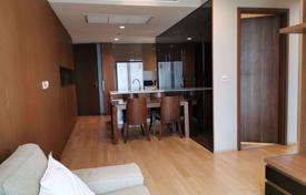 2-室的 公寓在共管公寓 Khlong Toei, 泰国. $426,000