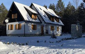 市内独栋房屋 – 克罗地亚，Litsko-Senskaya County. 400,000€