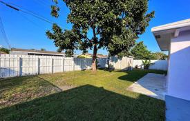 市内独栋房屋 – 美国，佛罗里达，Broward，Pembroke Pines. $660,000