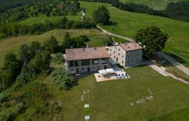 15-室的 庄园 1000 m² 博洛尼亚, 意大利. 3,650,000€