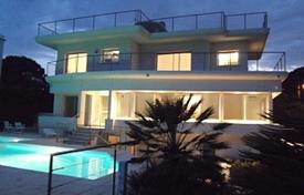 5-室的 山庄 220 m² Cap d'Antibes, 法国. 13,200€ /周