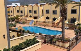 联排别墅 – 西班牙，加那利群岛，阿德赫海岸. 615,000€