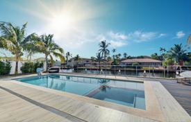 山庄 – 美国，佛罗里达，North Miami Beach. 4,025,000€