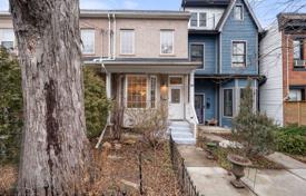联排别墅 – 加拿大，安大略，多伦多，Old Toronto，Stafford Street. C$1,271,000