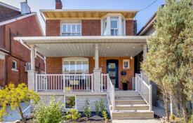 市内独栋房屋 – 加拿大，安大略，多伦多，Dufferin Street. C$1,368,000