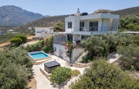 3-室的 山庄 220 m² 拉西锡, 希腊. 750,000€