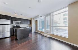 住宅 – 加拿大，安大略，多伦多，Old Toronto，Fort York Boulevard. C$910,000