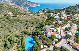 联排别墅 – 西班牙，加泰罗尼亚，贝格尔. 1,845,000€
