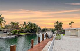 市内独栋房屋 – 美国，佛罗里达，North Miami. $4,200,000