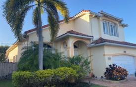 市内独栋房屋 – 美国，佛罗里达，Homestead. $582,000