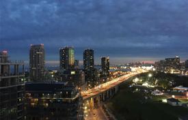 住宅 – 加拿大，安大略，多伦多，Old Toronto，Fort York Boulevard. C$816,000