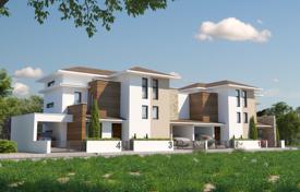住宅 – 塞浦路斯，拉纳卡，拉纳卡（市）. From $359,000