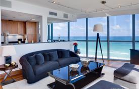 住宅 – 美国，佛罗里达，迈阿密滩. $4,850,000