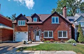 市内独栋房屋 – 加拿大，安大略，多伦多，北约克. C$2,131,000