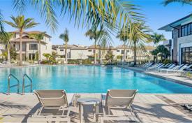 公寓大厦 – 美国，佛罗里达，Doral. $399,000