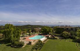 庄园 – 意大利，托斯卡纳，锡耶纳. 6,700,000€