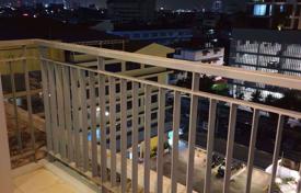 公寓大厦 – 泰国，Bangkok，Sathon. $232,000
