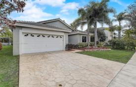 市内独栋房屋 – 美国，佛罗里达，Broward，Pembroke Pines. $735,000