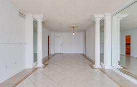 1-室的 公寓在共管公寓 71 m² North Miami Beach, 美国. $330,000