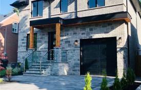 市内独栋房屋 – 加拿大，安大略，多伦多，East York. C$1,991,000